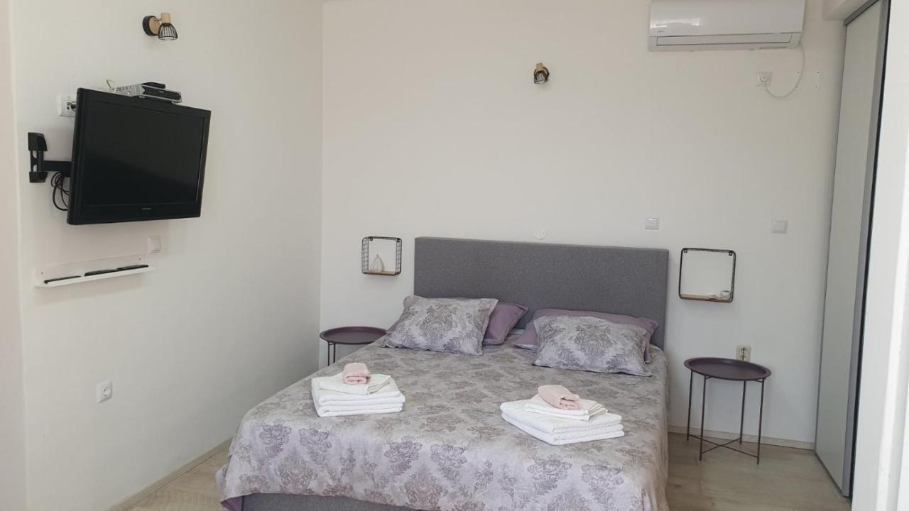 Apartments Vera Barbariga Exterior photo